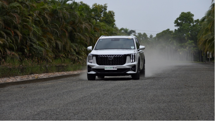 这车泡了盐水澡，还蒸了个50°C的桑拿，结果竟然……