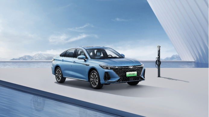 a71aec083af0ec2860592a90978afcf3.png 【新闻稿】风云A8上市新闻稿1428.png