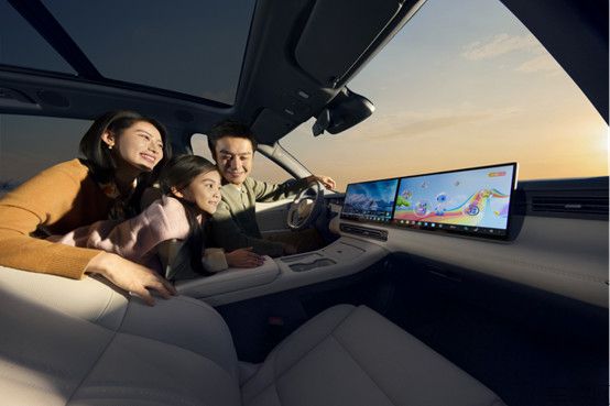 【区域上市新闻稿】燃动多城 潮趣共鉴！红旗HS6 PHEV区域上市活动盛大开启_